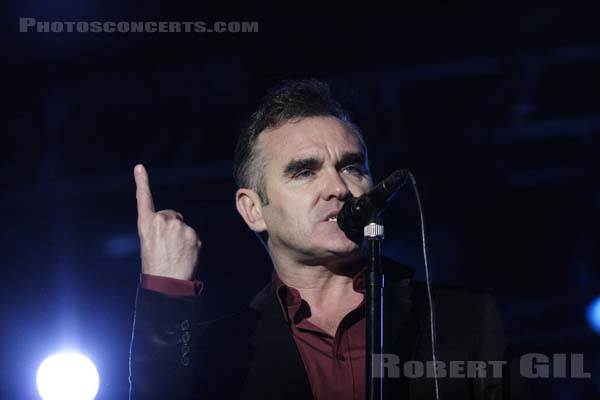 MORRISSEY - 2006-08-25 - SAINT CLOUD - Domaine National - Grande Scene - Steven Patrick Morrissey